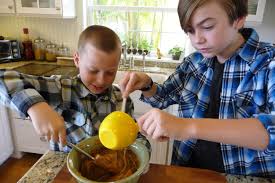 boys_making_cookies